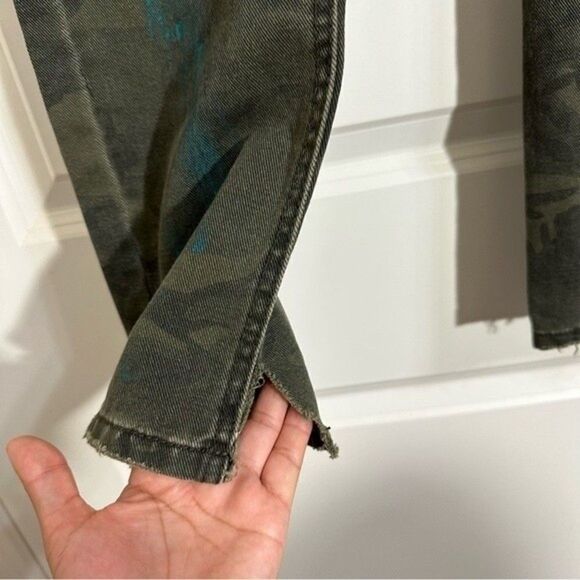 91 COTTON ON THE‎ BOYFRIEND DISTRESSED CAMO PAINT SPLATTER JEANS 8 - Picture 14 of 16